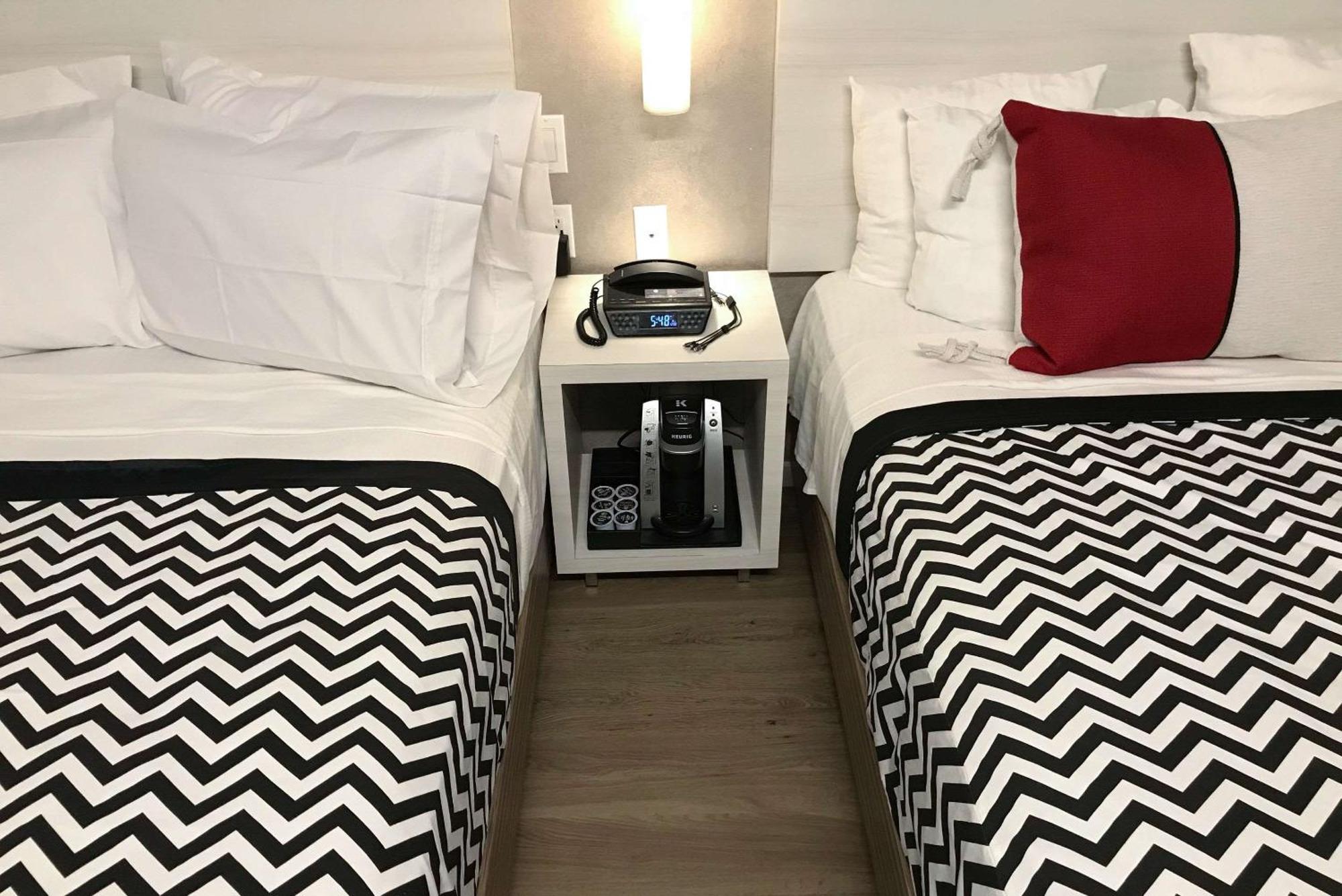 Insignia Hotel Brooklyn, Ascend Hotel Collection ニューヨーク エクステリア 写真